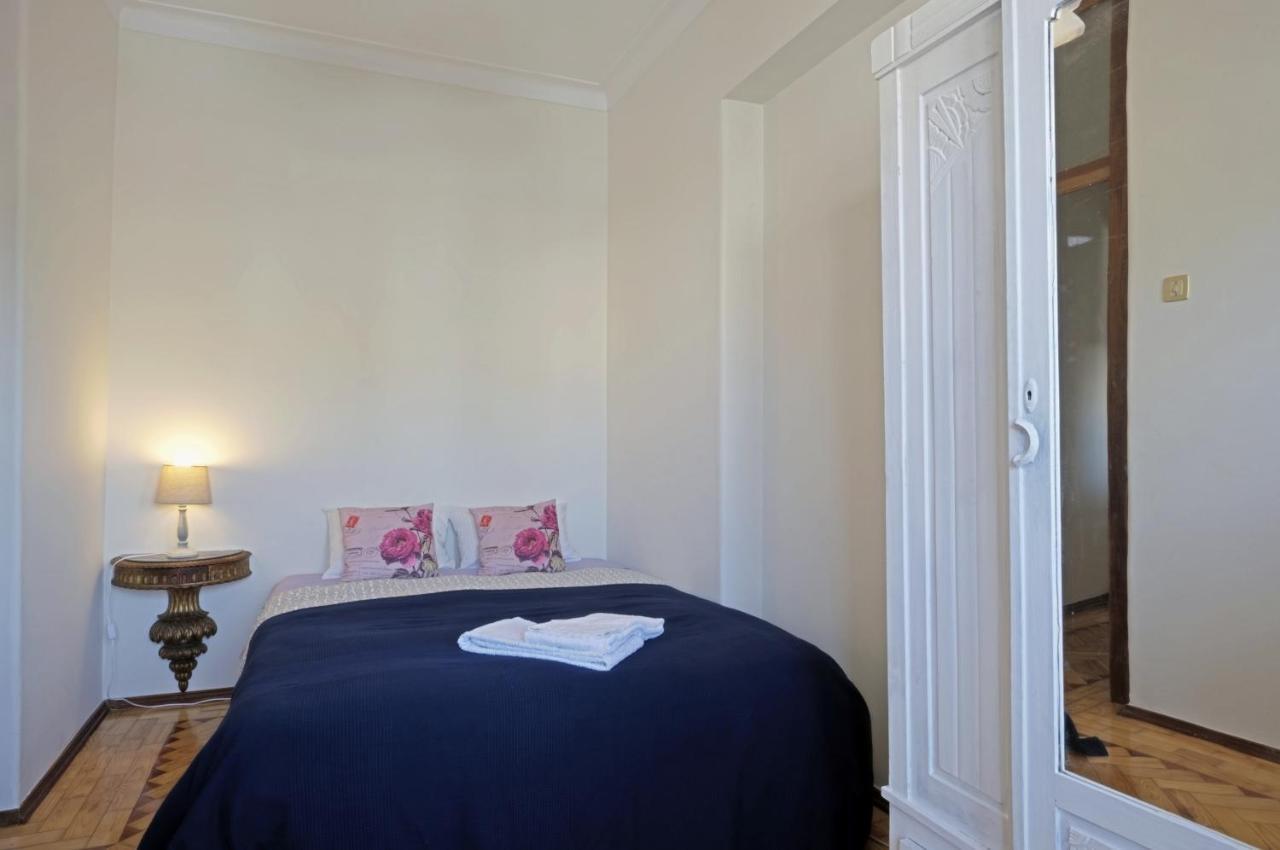 Appartement Apolonia 8 - Lisbonbreaks Chambre photo